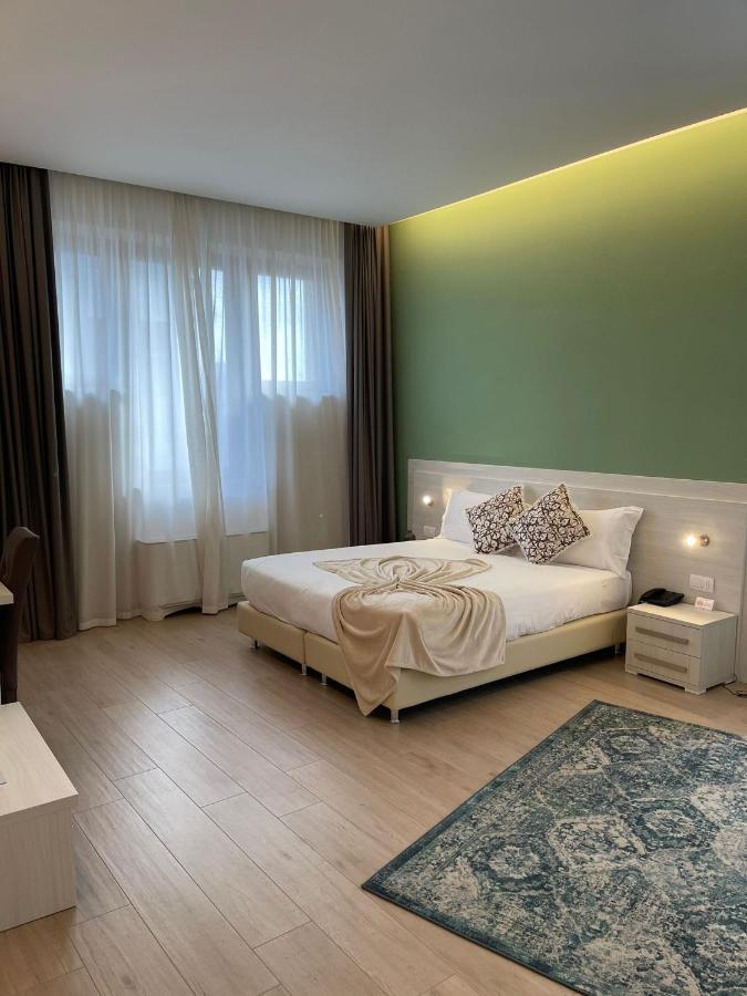 Palazzo Marignano Hotel 멜레냐노 외부 사진