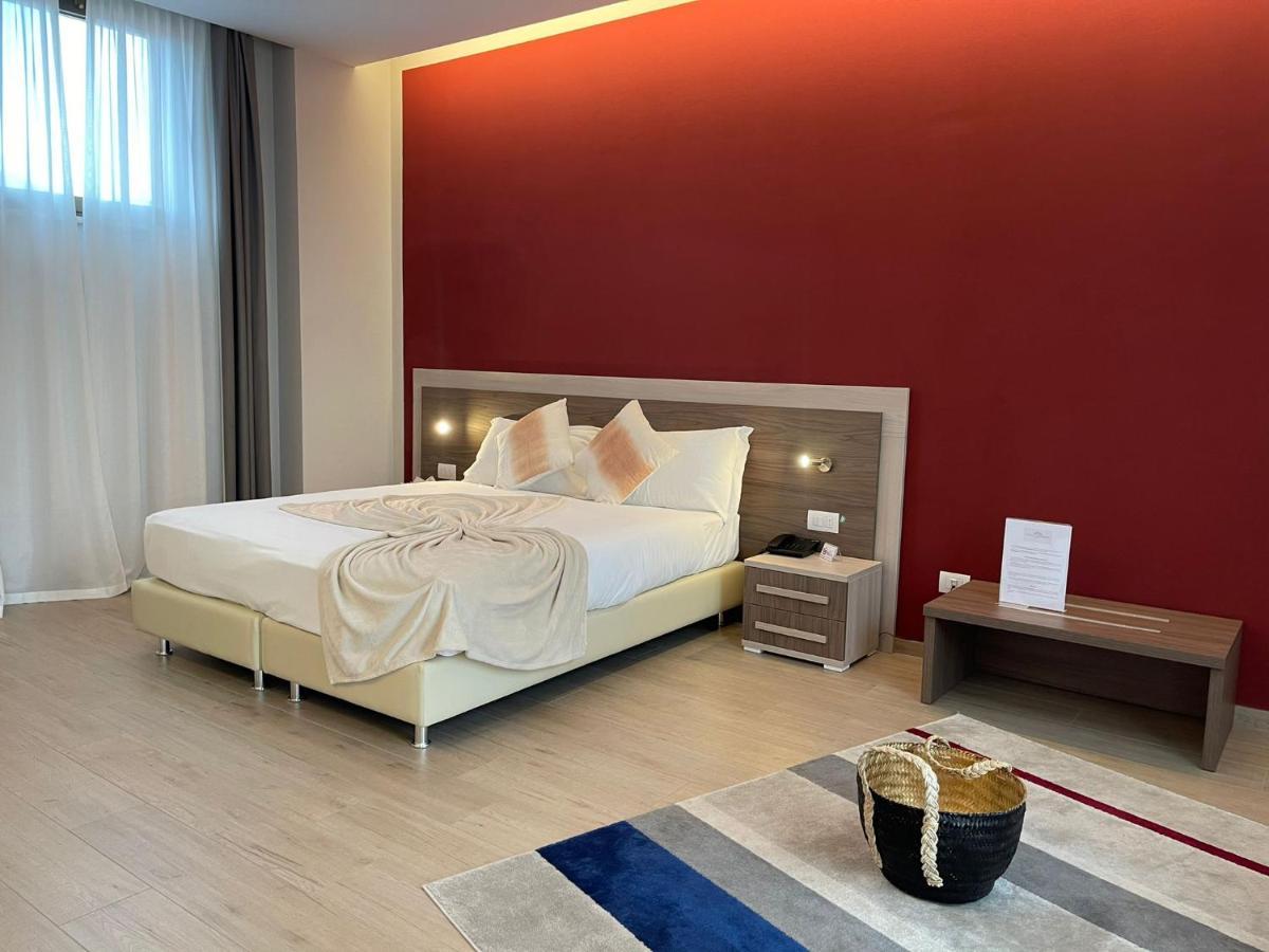 Palazzo Marignano Hotel 멜레냐노 외부 사진