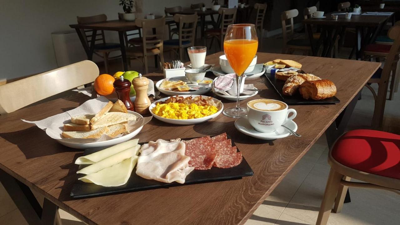 Palazzo Marignano Hotel 멜레냐노 외부 사진