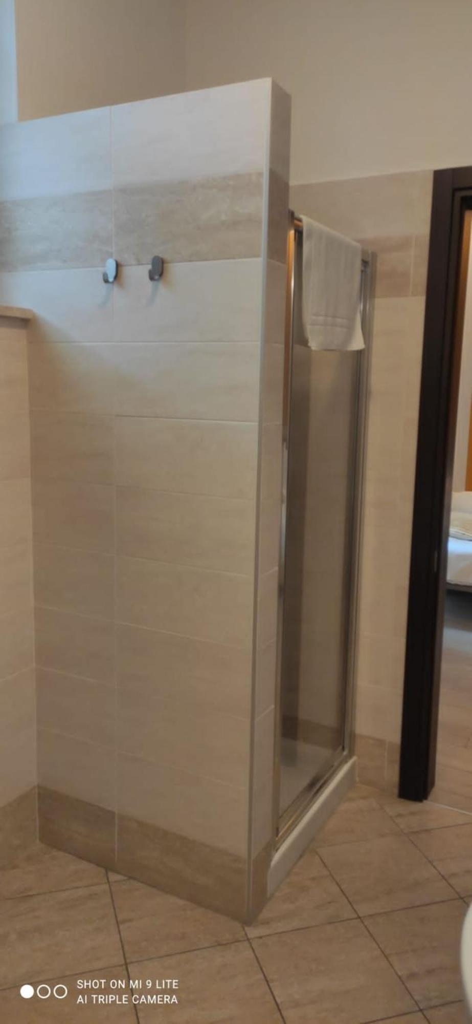 Palazzo Marignano Hotel 멜레냐노 외부 사진
