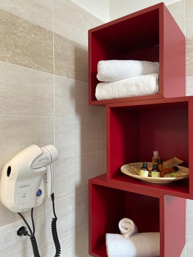 Palazzo Marignano Hotel 멜레냐노 외부 사진